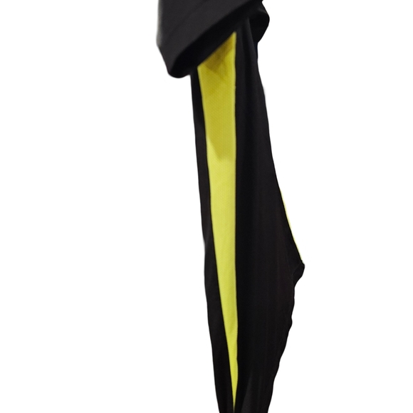 Nike Dri-Fit XL Boys Performance Tee - Active Wear Black Shirt - Size XL - Picture 4 of 5